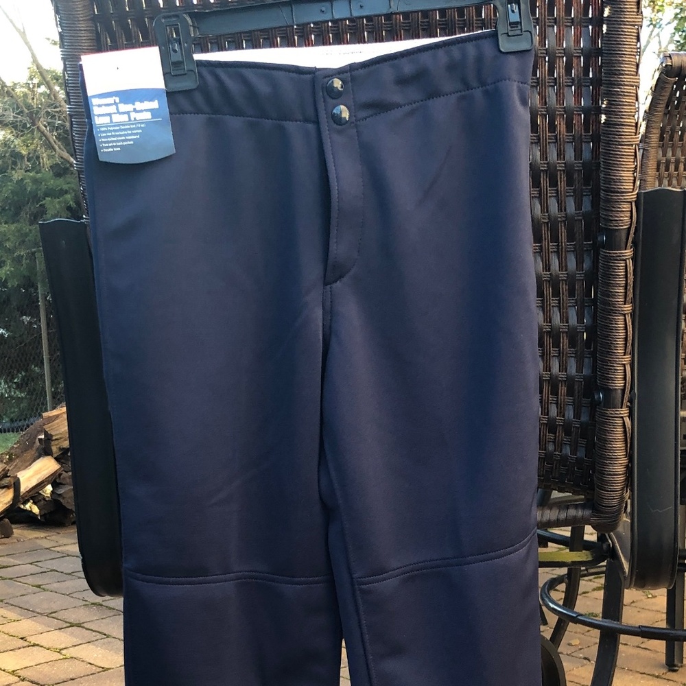 Mizuno Women’s softball pants non-belted Size M